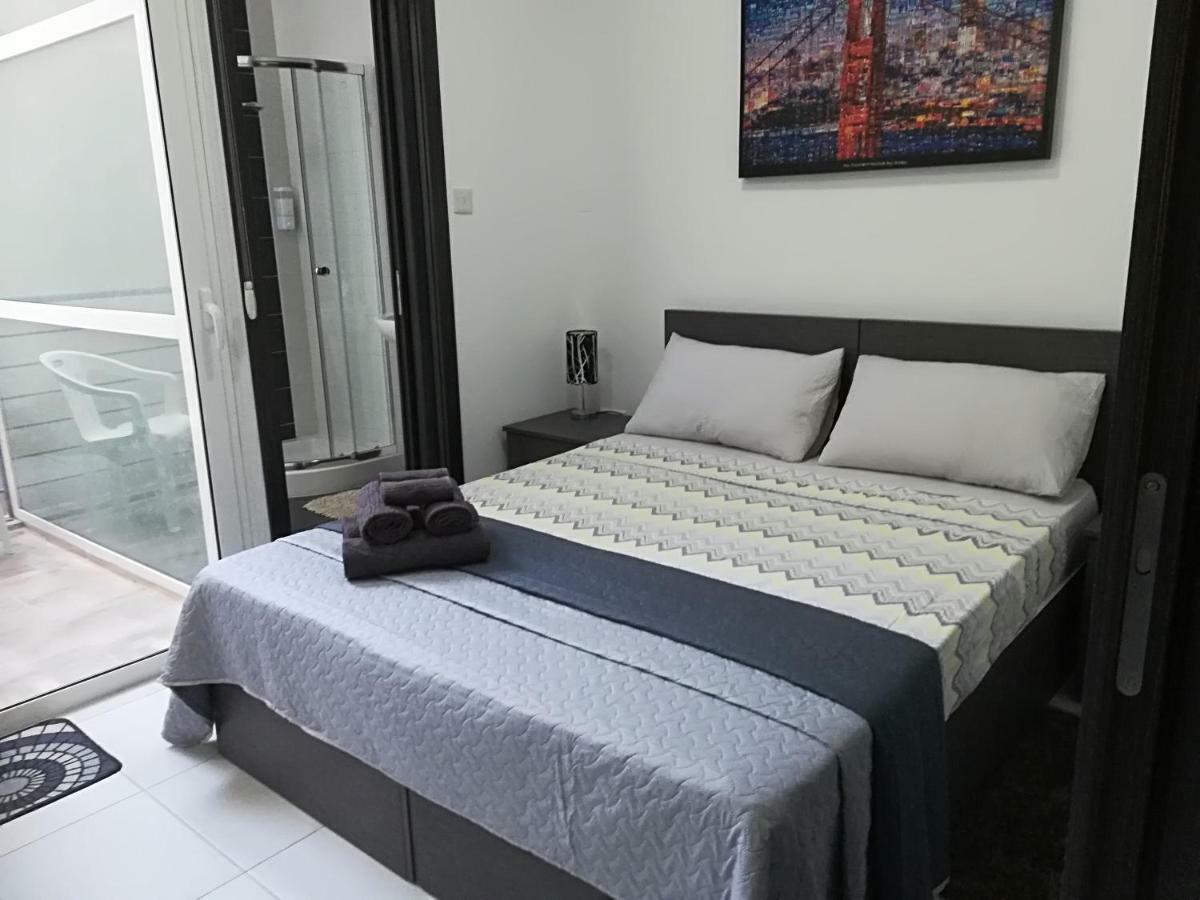 Nice And Cosy Apartment Close To Seafront Sliema Esterno foto